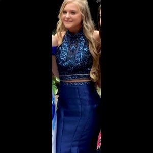 OBO size o sherri hill dress